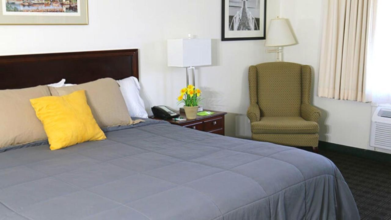 Camden Riverhouse Hotel And Inn Экстерьер фото