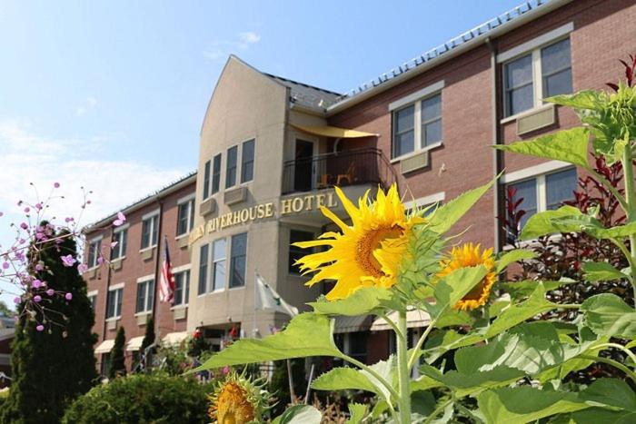 Camden Riverhouse Hotel And Inn Экстерьер фото